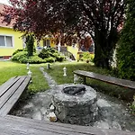 Burg 3* Eger