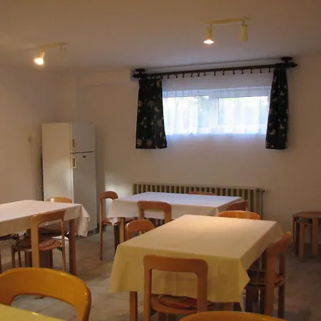 Bed & Breakfast Burg 3*