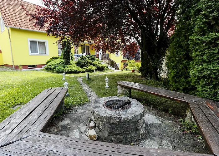 Burg Vendeghaz 3* Eger