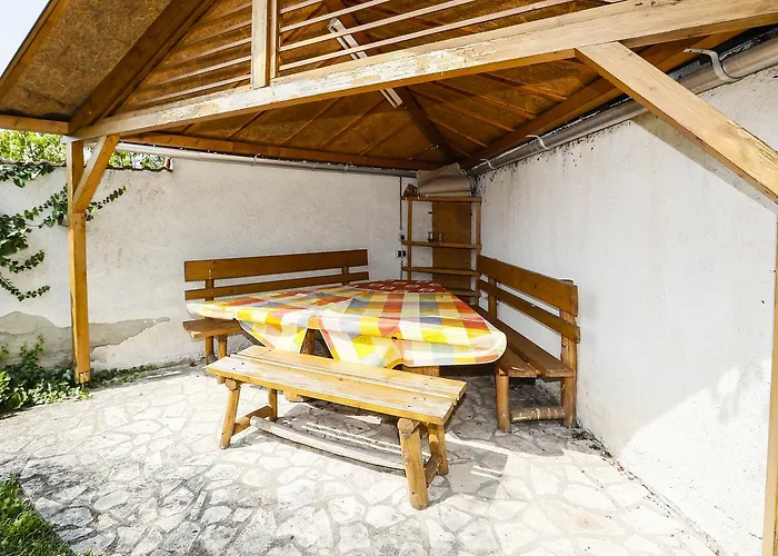 Burg Vendeghaz Bed & Breakfast Eger